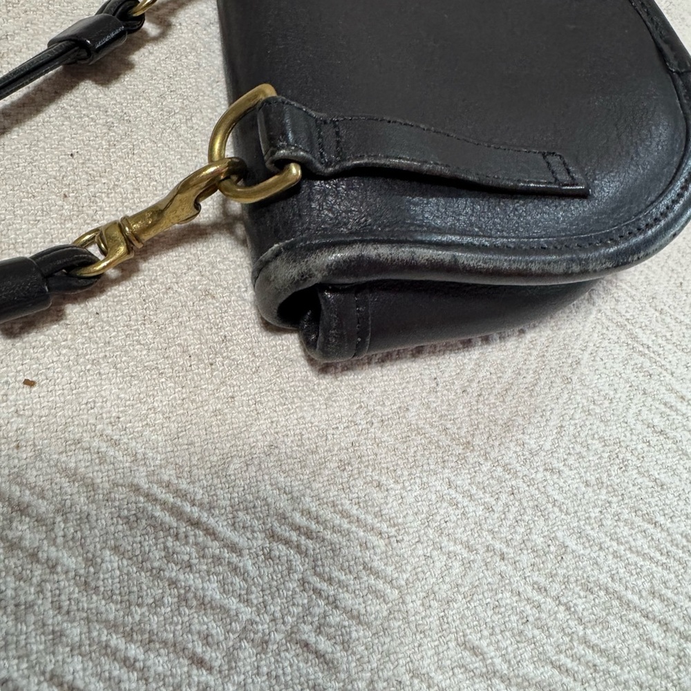 Vintage Coach Black Leather Crossbody mini Belt Bag - Picture 10 of 10
